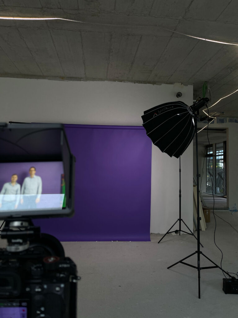 Gruppenfoto von Mitarbeitern für die Firmenwebseite